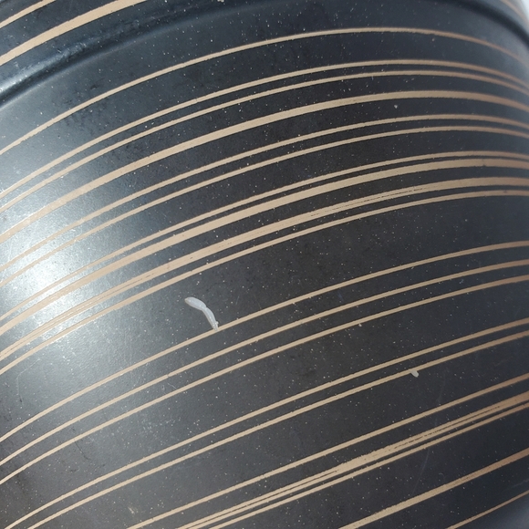 Vintage Pyrex TERRA Matte Black Brown Striped Round Mixing Bowl 401 1.5 Pint 60s - Picture 6 of 7